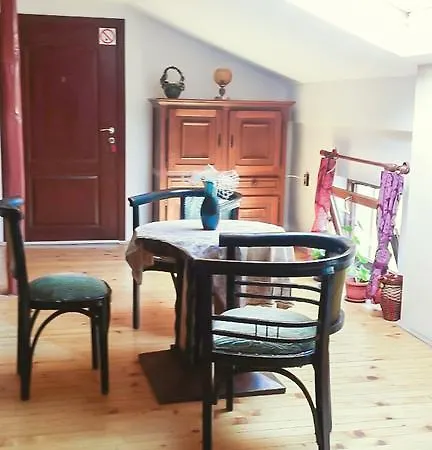 Guest The Old House بيت ضيافة *