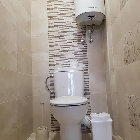 Guest The Old House بيت ضيافة