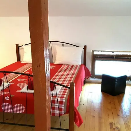 Guest The Old House * بلوفديف